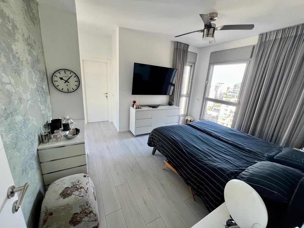 Penthouse View 2